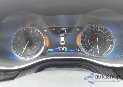 2015 Chrysler 200 C из США, поврежденный, VIN 1C3CCCCG2FN700570